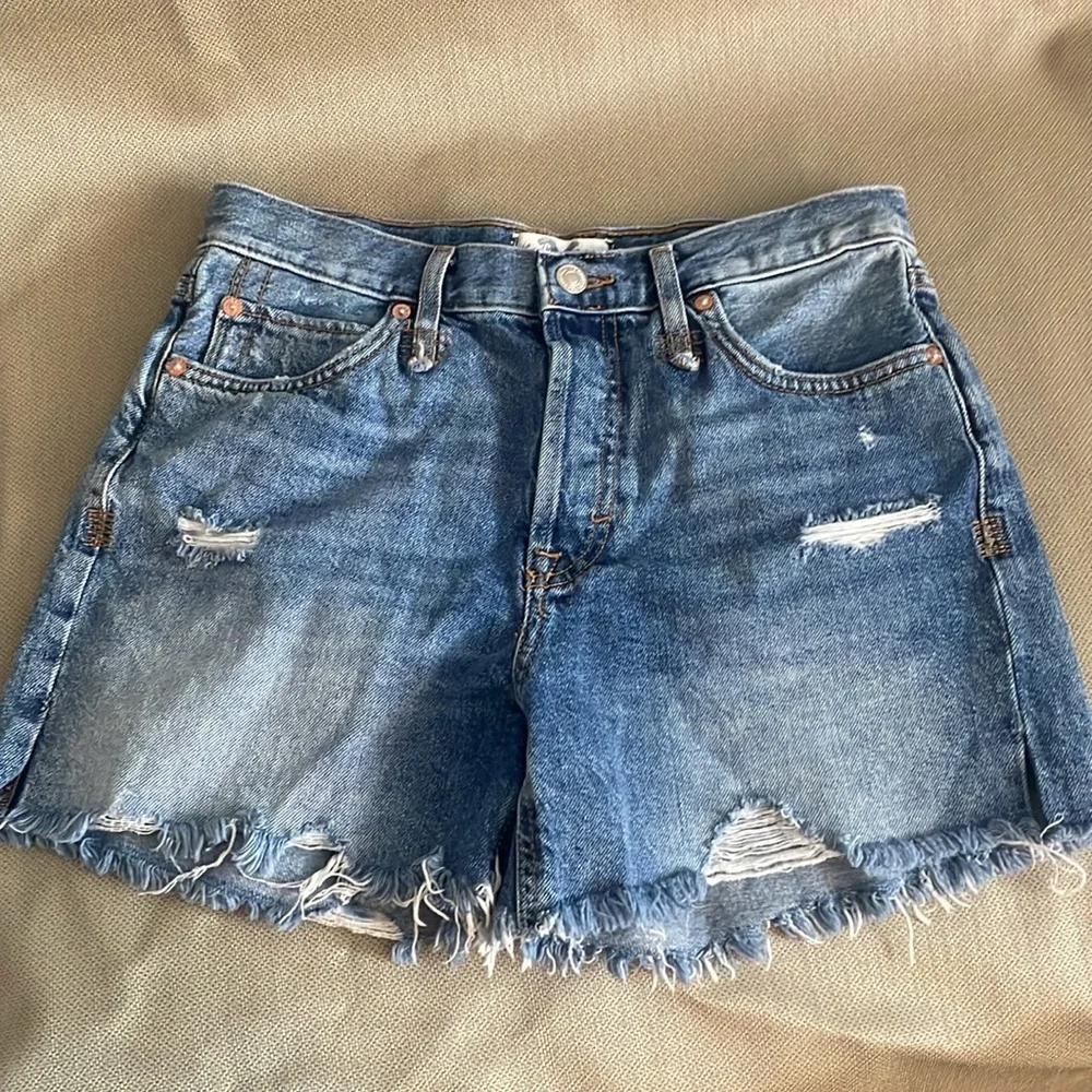 We The‎ Free Free People Jean Shorts Size 26